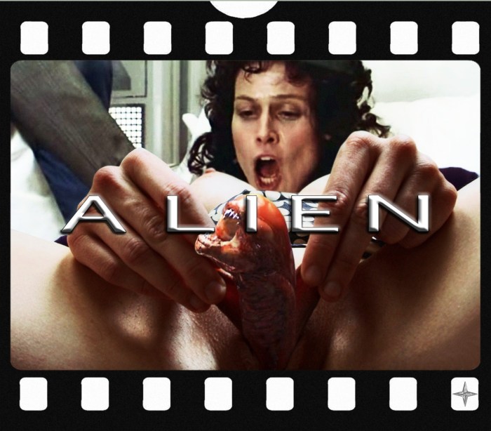Sigurni Weaver Naked Alien