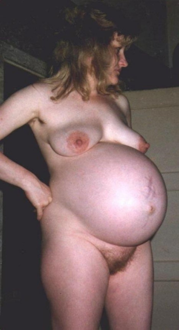 Naked young pregnant women