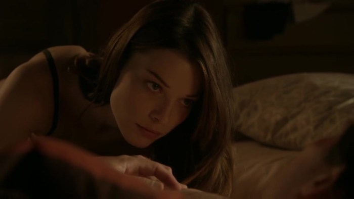 Lauren Cohan Scenes
