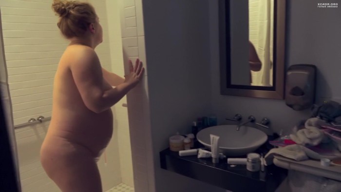 Amy Sumer pregnant naked