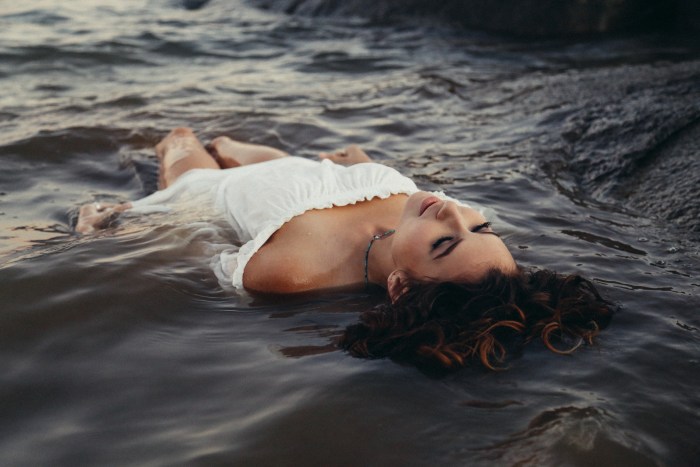 Photoshoot in the water