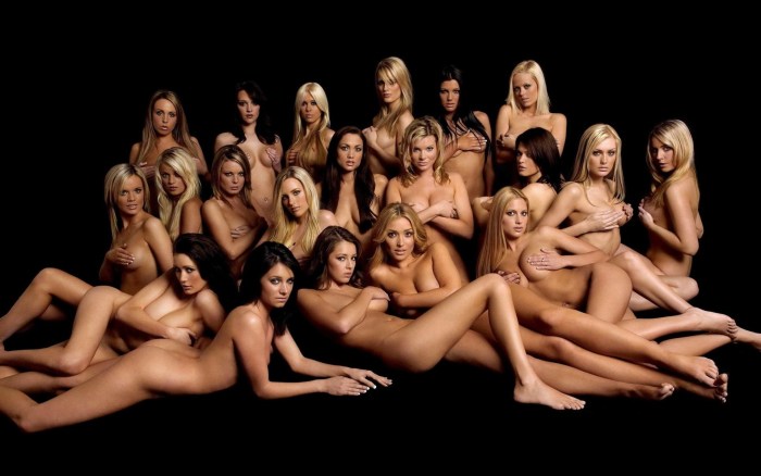 Many stripped girls