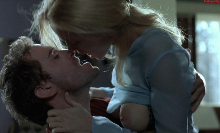 Heather Graham in Youth Tits