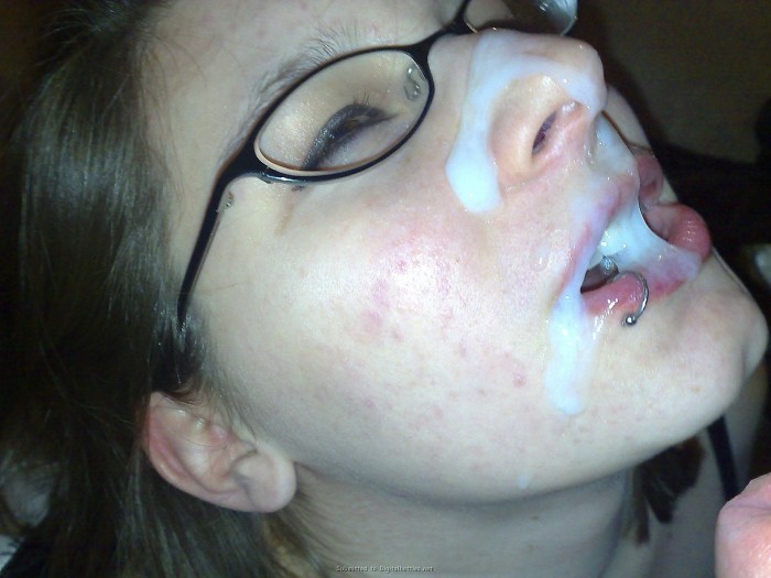 Cums on the face of a young schoolgirl