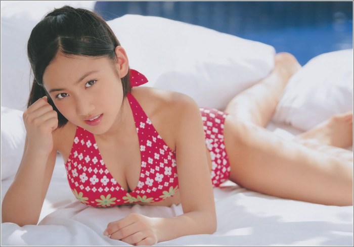 Saaya Irie 2005