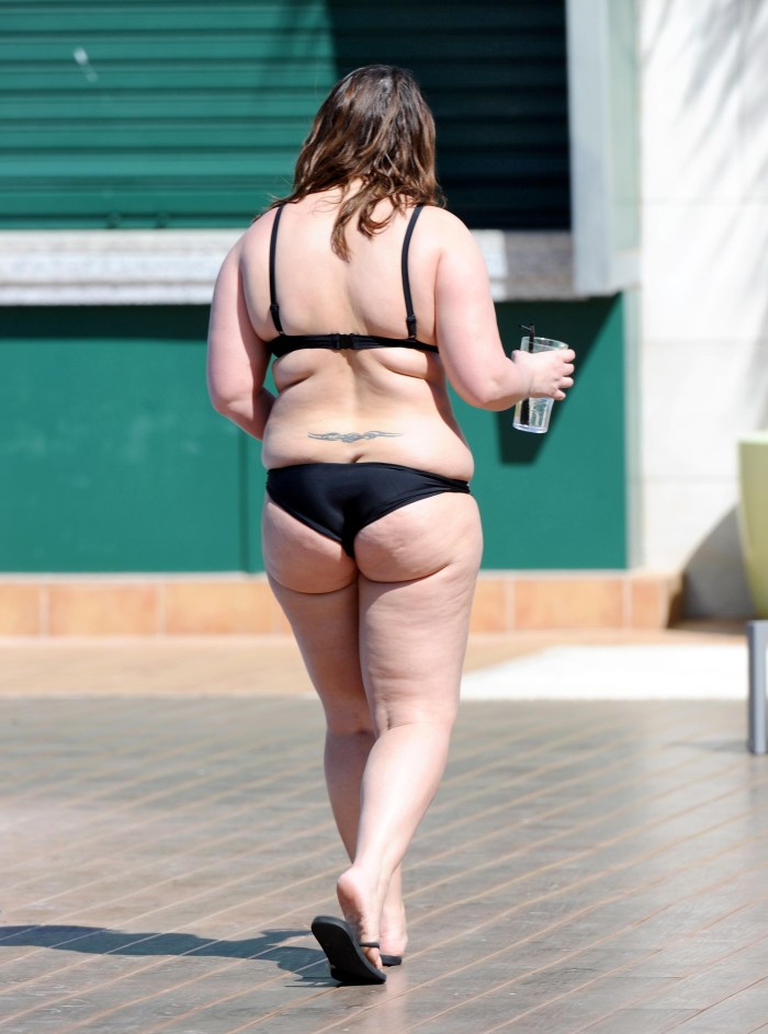 Chanel Hayes turned around