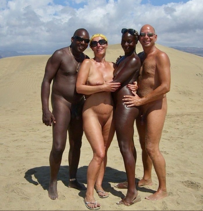 Naked guys Negroes on the beach