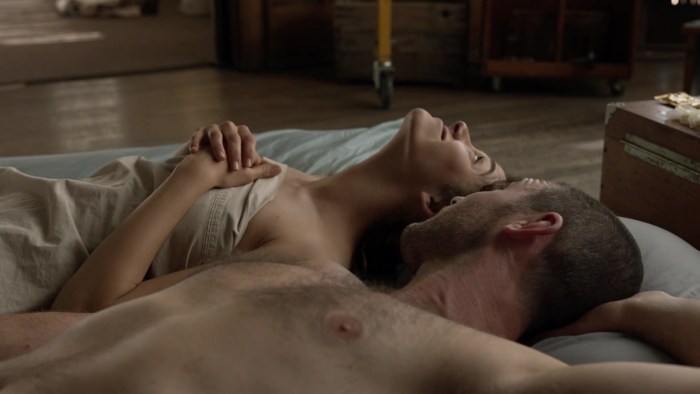 Naked Emma Grinwell shameless