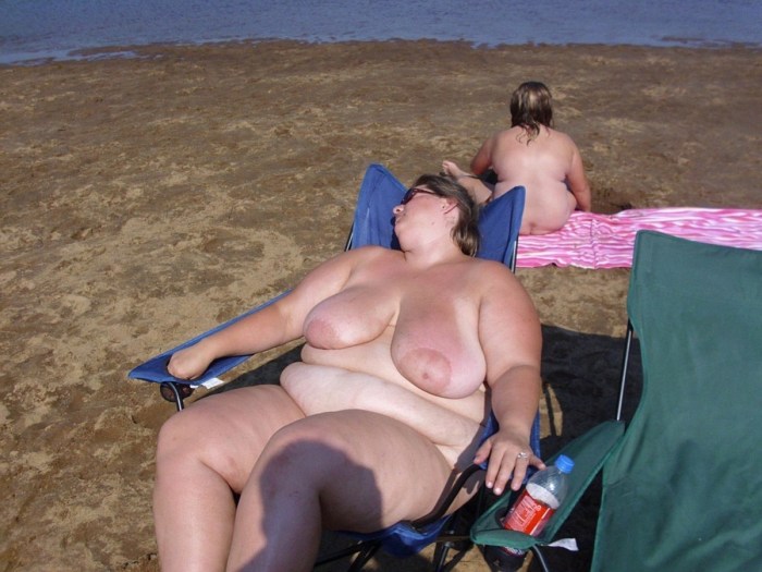 Naked thick women on the beach