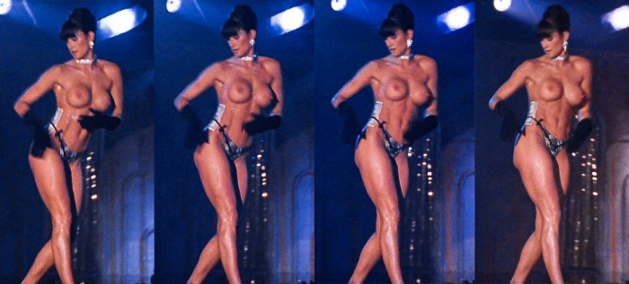 Demi Moore striptease naked