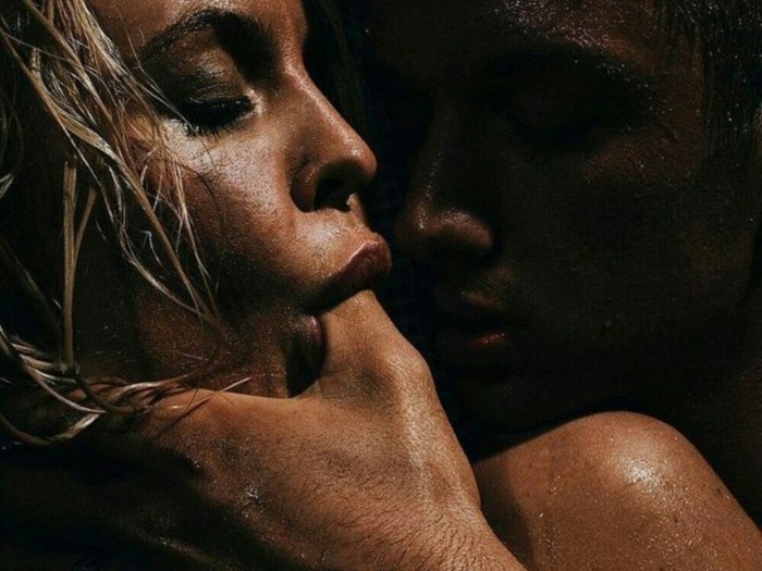 Passion in the shower