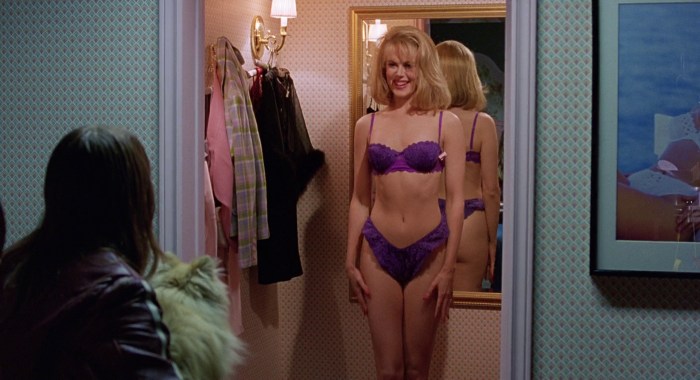 Nicole Kidman in linen
