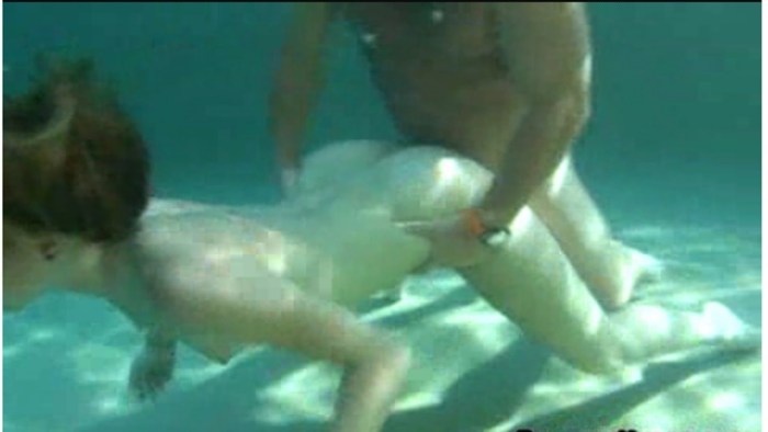 The guy cums under water
