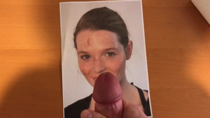 Julia Margulis is hot