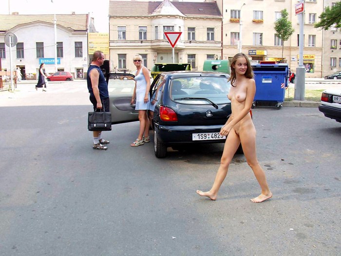 Girls undress on the street