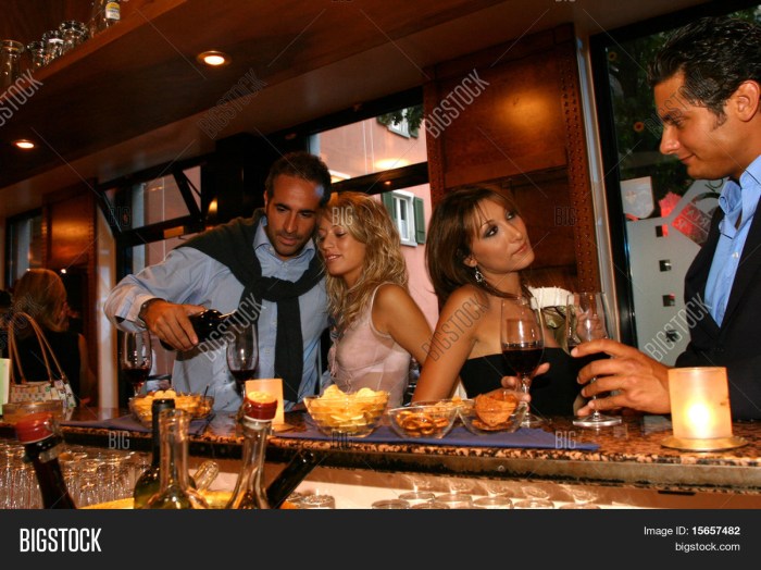 Swing party in the bar