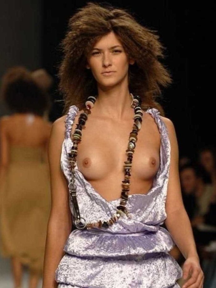 Michaela Shefer on the catwalk