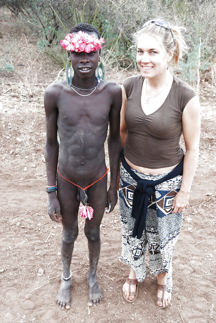 Feminine sexturism in Africa