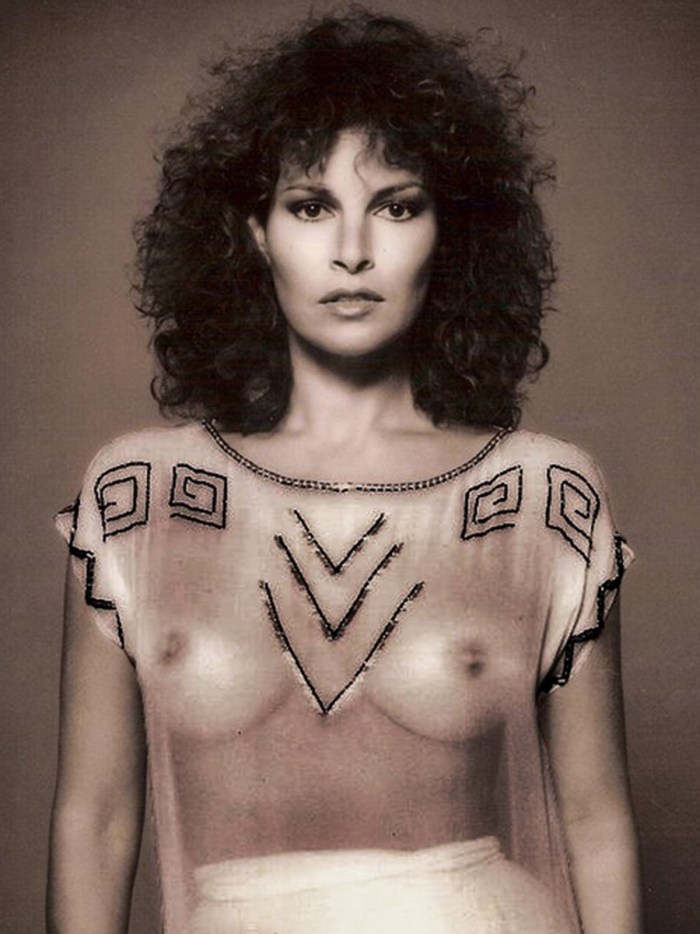 Racuel Welch Topless