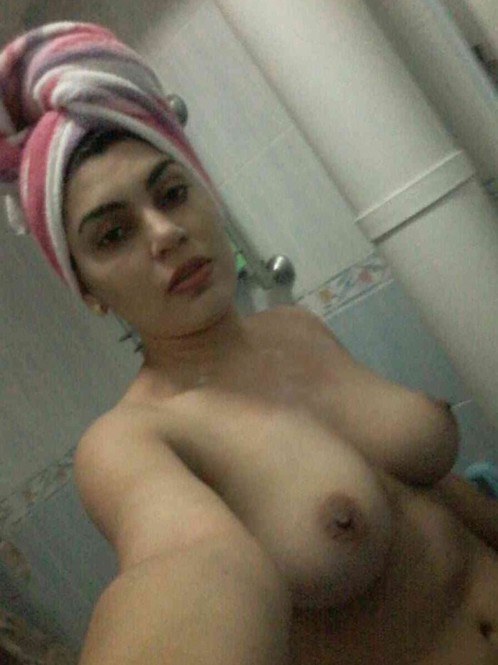 Intimate selfies of Uzbek