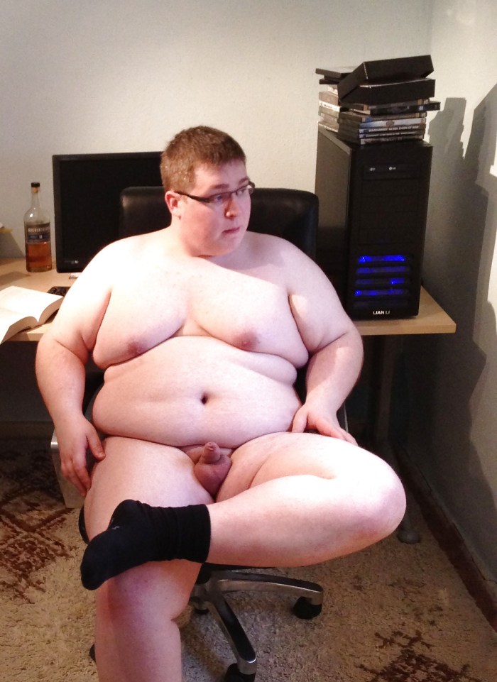Very thick naked men