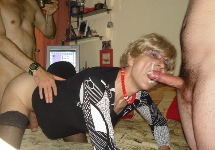 The guy in the female sucks