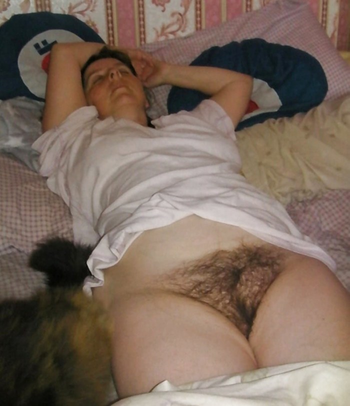 Naked hairy women sleep