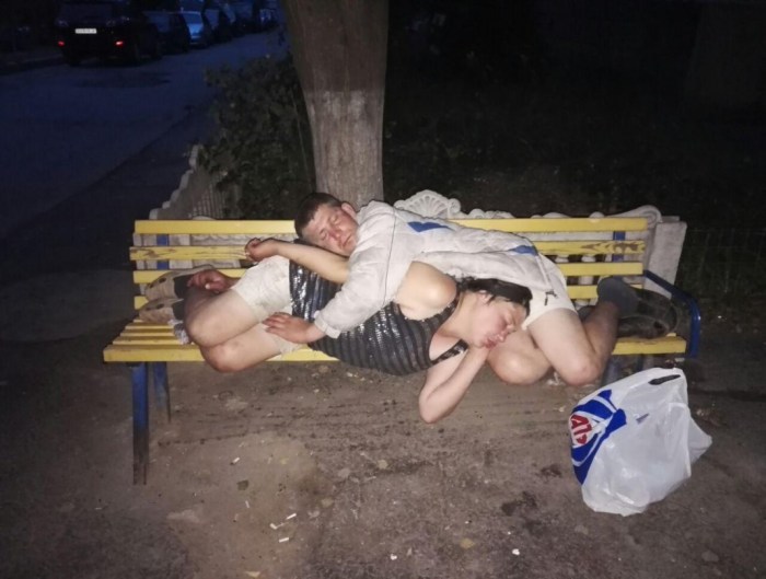 Drunk weapons from social networks