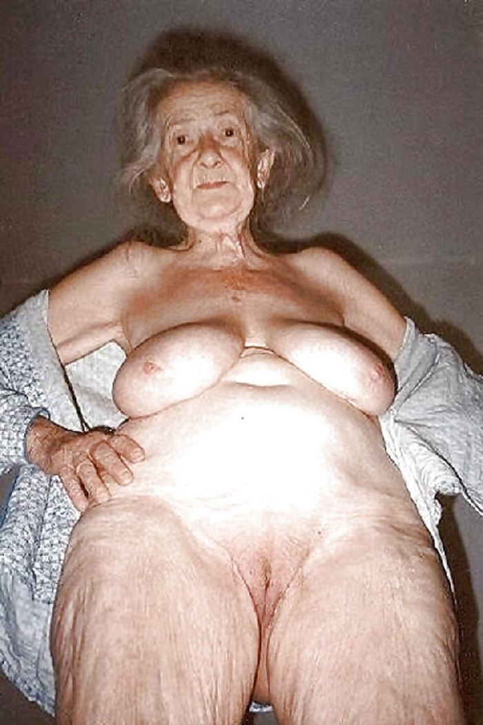Very old naked old women