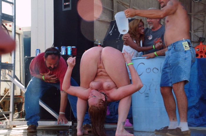 Funny situations naked