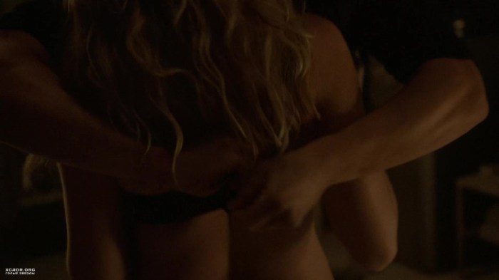 Eliza Taylor Erotic scenes