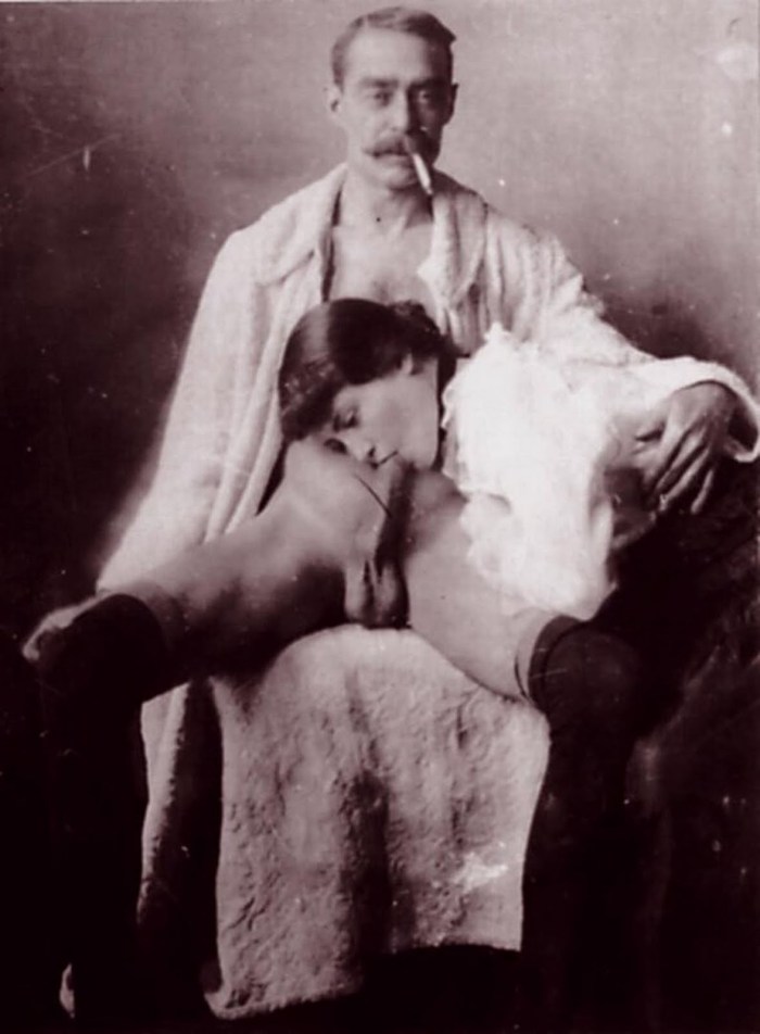 Old erotic pictures