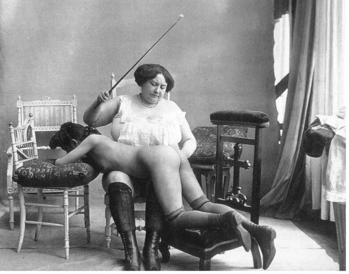 The first erotic photos